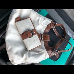 Coach purse and wallet